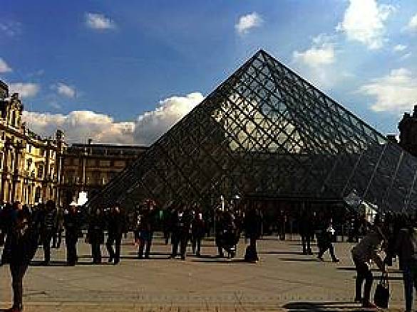 Foto des Louvre