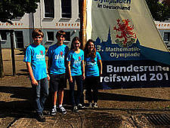 Gruppenfoto der Teilnehmer